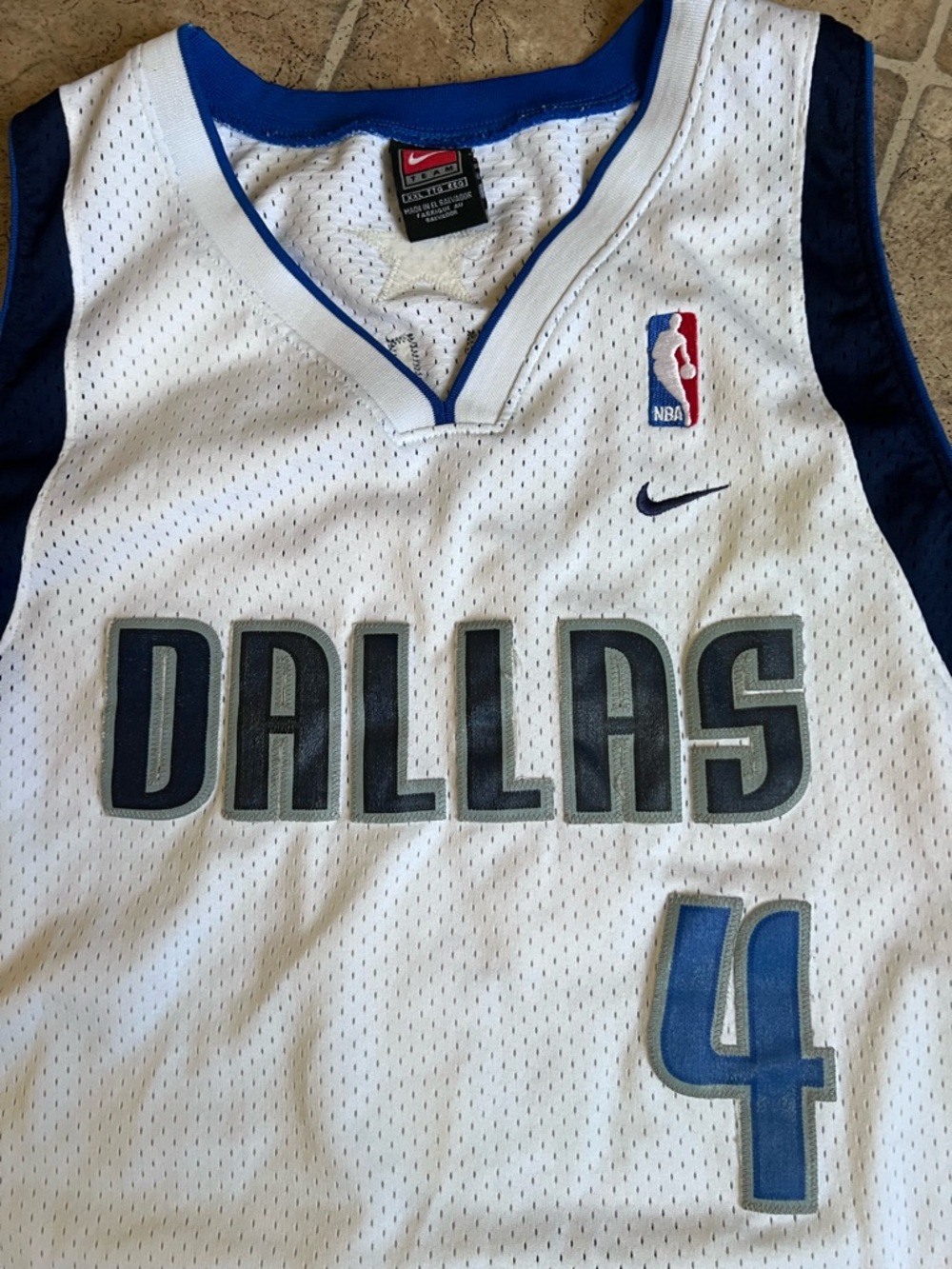 Vintage Nike Dallas Mavericks NBA Finley Jersey